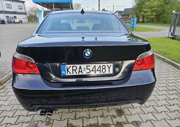 BMW Seria 5 cena 35400 przebieg: 305250, rok produkcji 2006 z Dąbrowa Górnicza małe 232